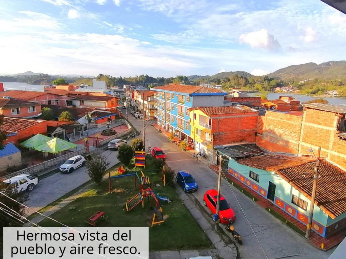 Guatape Apartamento Vista Al Embalse المظهر الخارجي الصورة